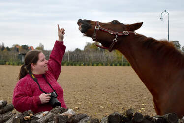 Cassandra met haar paard Bullforce, foto door Anoek Franssen van Ride With Me Fotografie